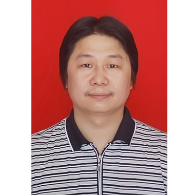 器樂(lè)教研主任 周寒千